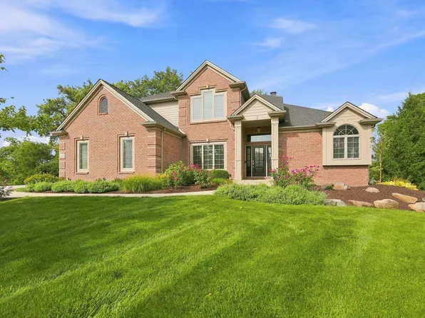 229 Eagle Cliff Cv, Huntertown, IN 46748