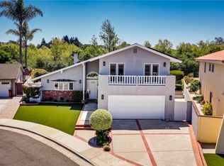 6842 Jardines Dr, Huntington Beach, CA 92647