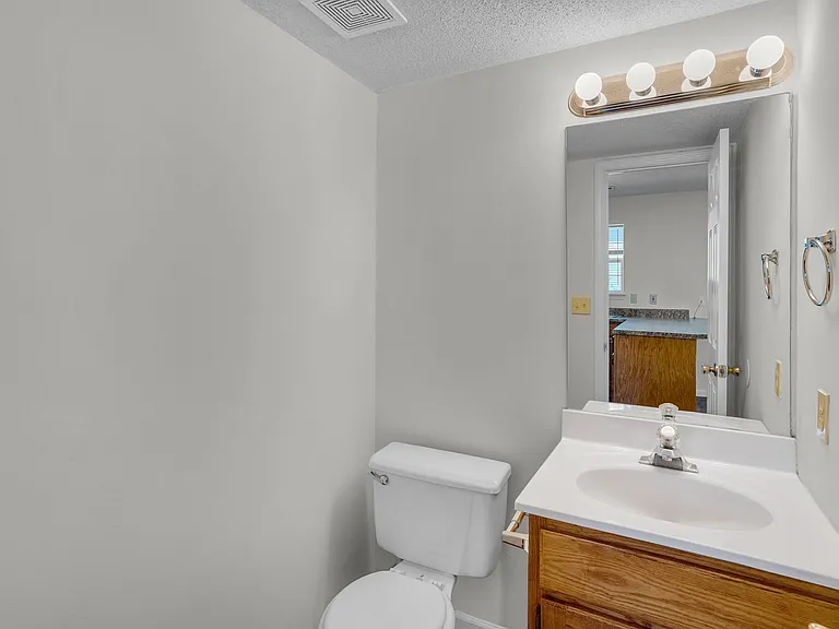 4401-4403 Cheryl Ct. — Photo 24
