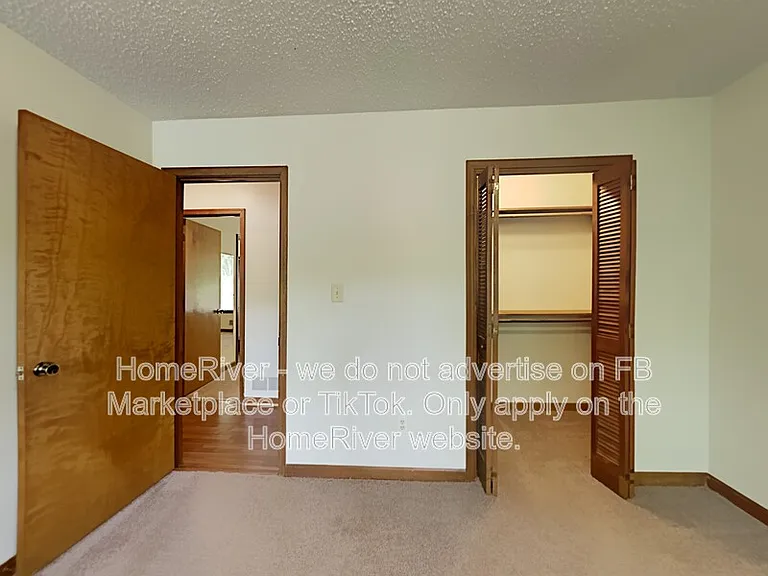 2551 Hunton Ct NE — Photo 15