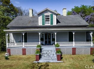 89 S Main St, Watkinsville, GA 30677