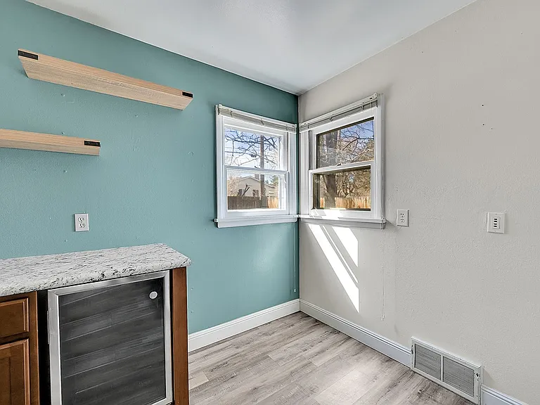 2317 De Soto Rd — Photo 24