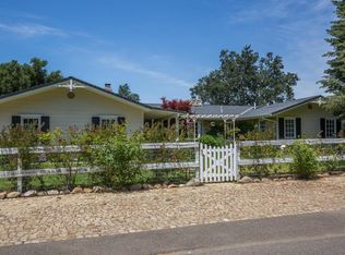 1233 Deer Trail Ln, Solvang, CA 93463