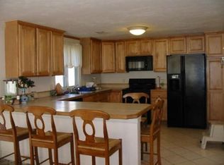 19 Cedar Ln, Kingston, MA 02364