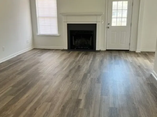 320 Sleepy Ln, Warner Robins, GA 31088