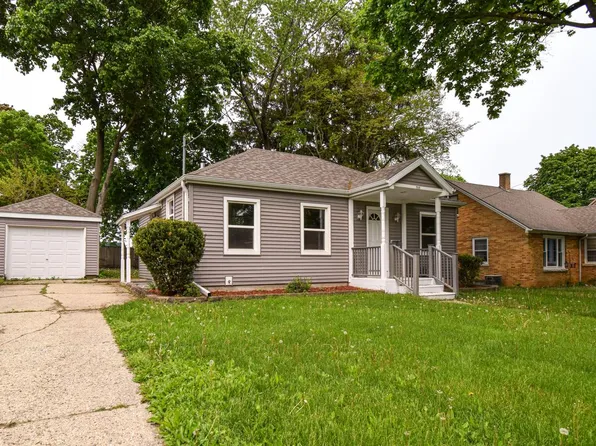 968 West Conger STREET, Whitewater, WI 53190