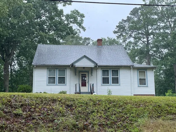 1377 Wilroy Rd, Suffolk, VA 23434