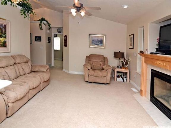 Living Room-RebateState
