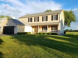 1681 Hartley Dr, Algonquin, IL