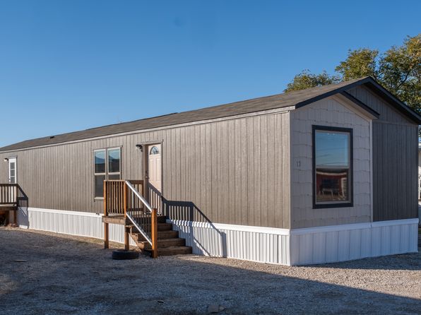 275 N Main St #P2-13