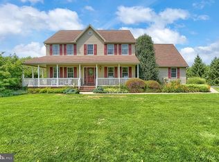 26 Joseph Dr, Boiling Springs, PA 17007