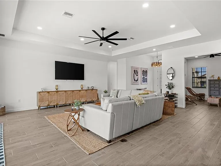 10798 Timber Creek Dr — Photo 13
