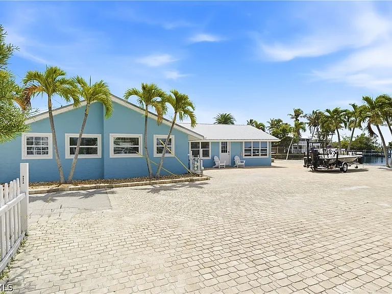2669 Coco Plum Dr — Photo 30