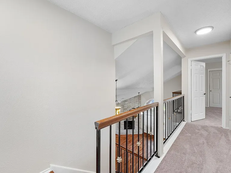 15905 De Peer Ave — Photo 18