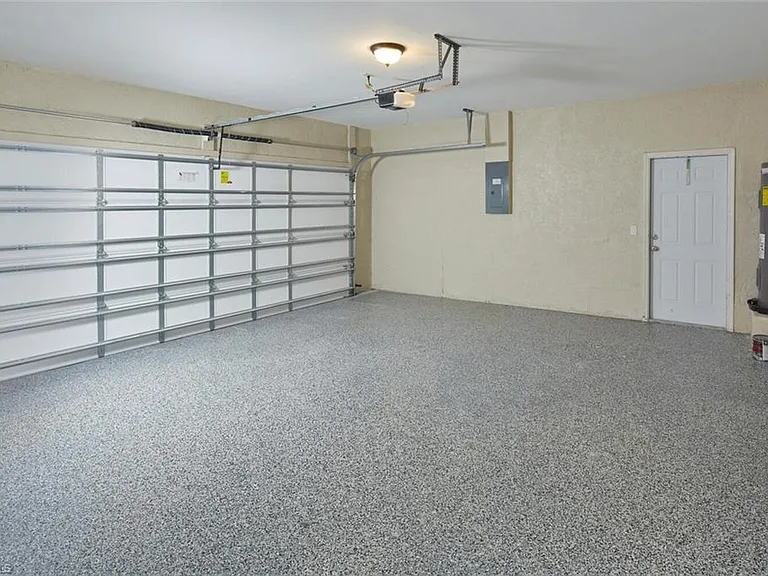 12408 Kelly Sands Way — Photo 15