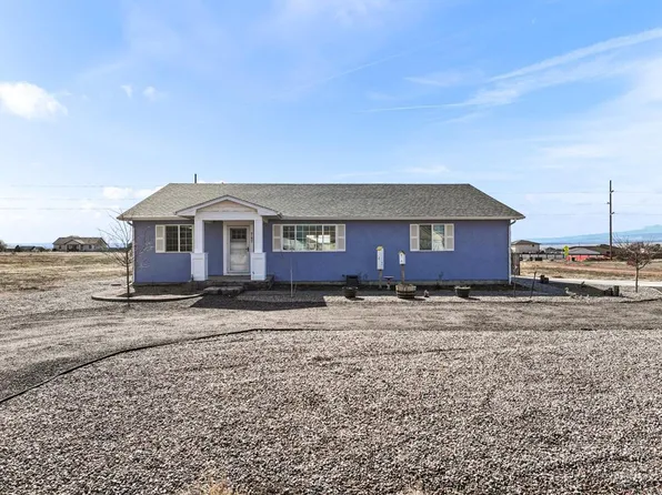 718 S Palomino Way, Pueblo West, CO 81007