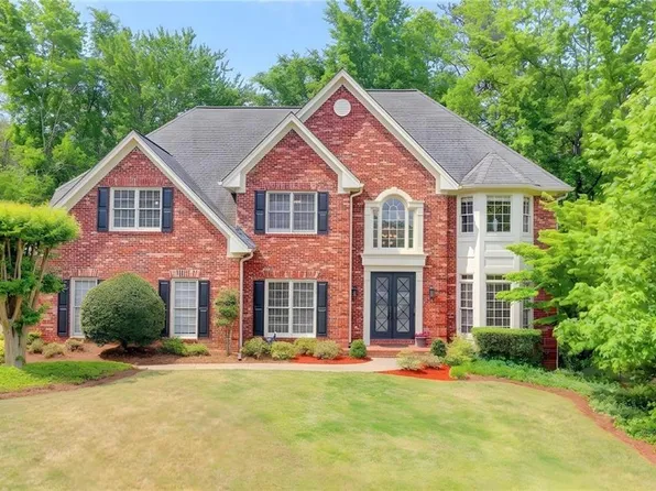 4330 May Apple Dr, Alpharetta, GA 30005