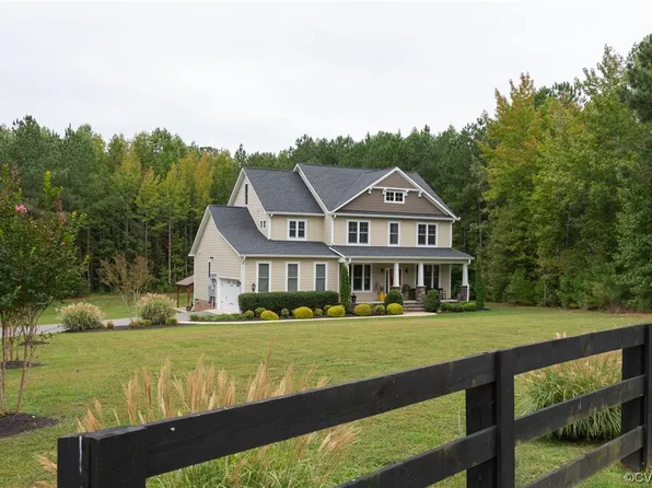 994 Dover Branch Ln, Manakin Sabot, VA 23103