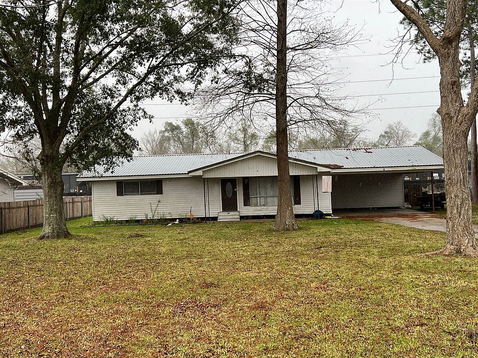 1st image of 806 Texaco St