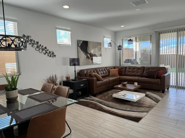 9052 W Georgia Ave, Glendale, AZ 85305