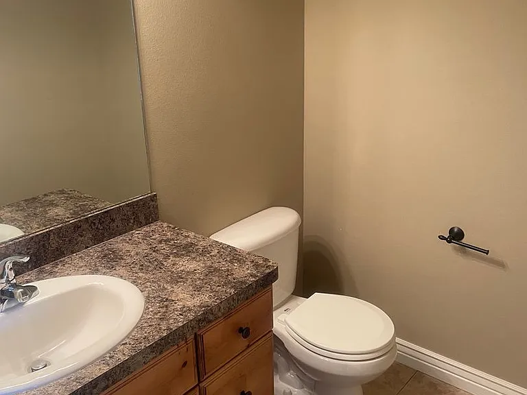 545 Countryside Ave — Photo 6