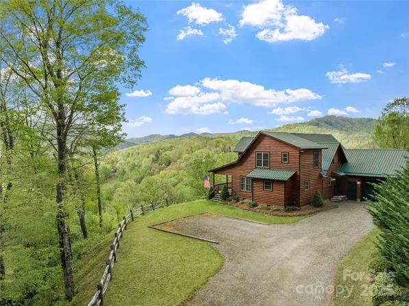 370 Appaloosa Trl, Burnsville, NC 28714