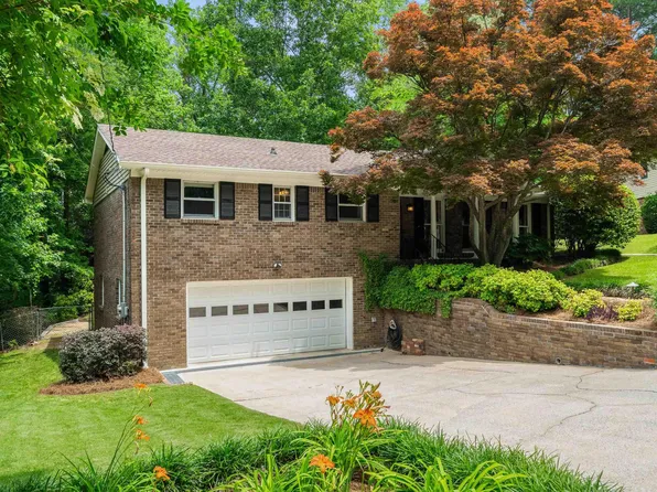 2221 Myrtlewood Dr, Birmingham, AL 35216