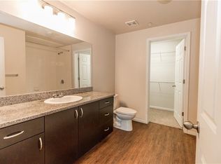 1401 E 4th St APT 203, Austin, TX 78702