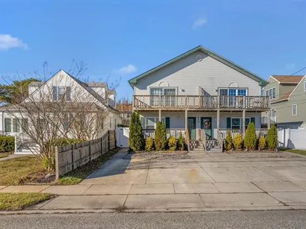 413 Beach Ave W #B, Brigantine, NJ 08203