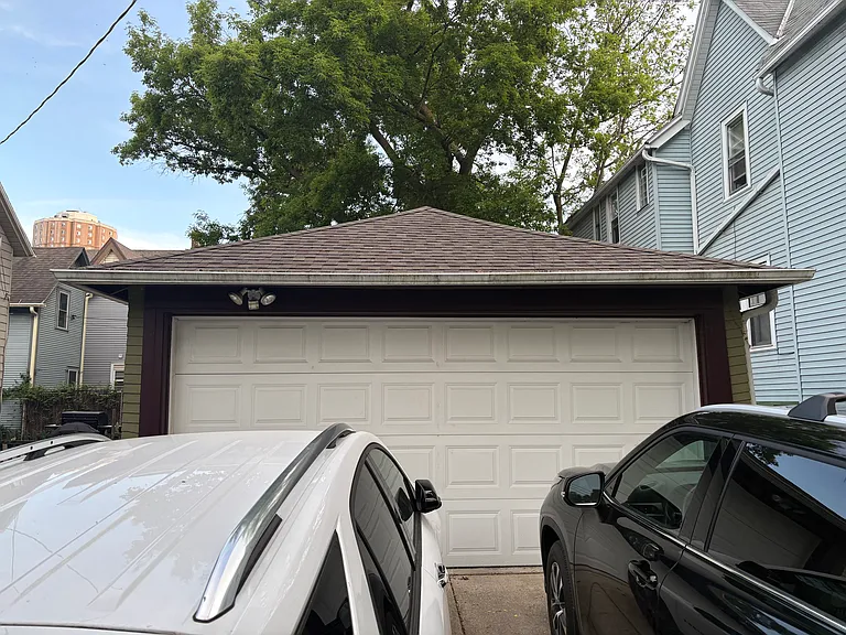 1761 N Franklin Pl — Photo 24