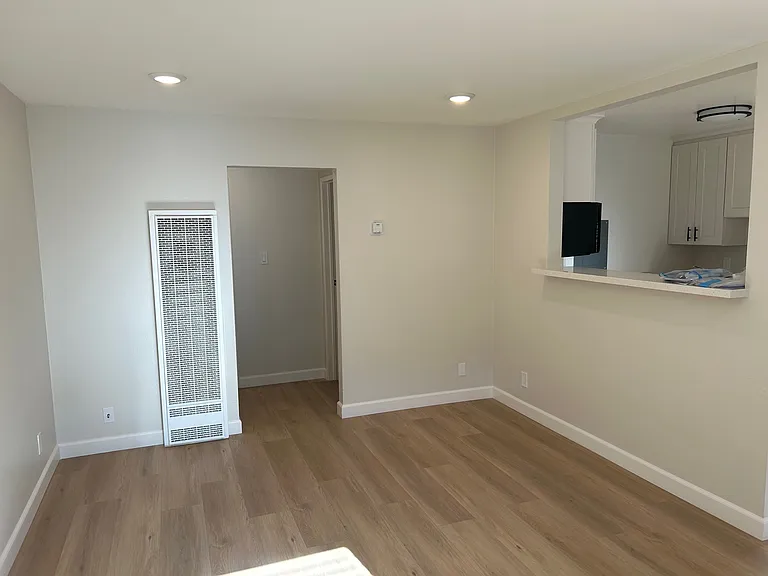 3745 Miramar Way — Photo 9