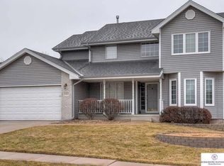 15822 Emiline St, Omaha, NE 68136