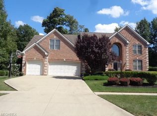 11669 Fox Grv, Strongsville, OH 44149