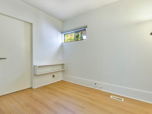 4 bedroom rental in Vancouver — photo 7