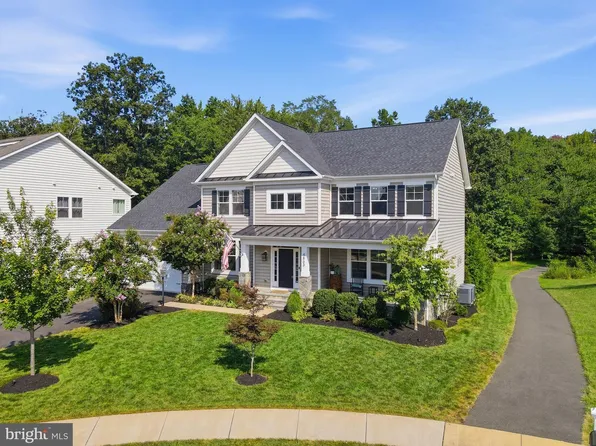 4863 Point Rd, Warrenton, VA 20187