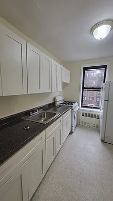 Rented by AYD Realty Inc | media 15