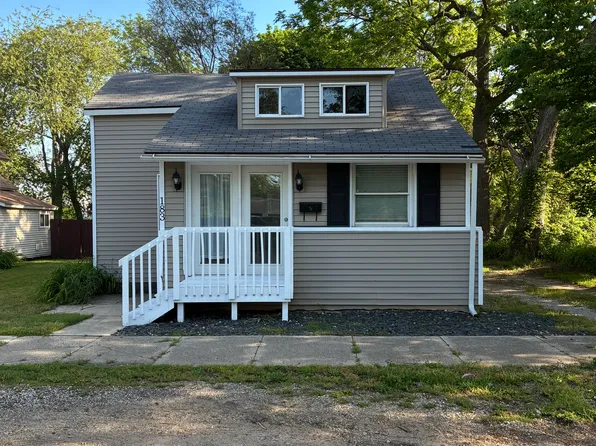 183 E 18th St, Holland, MI 49423