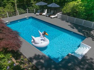 151 Northside Dr, Sag Harbor, NY 11963