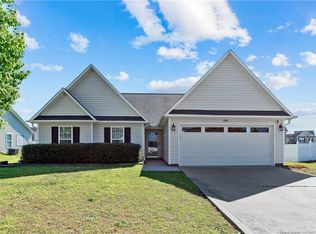 1050 Fairfield Cir, Raeford, NC 28376