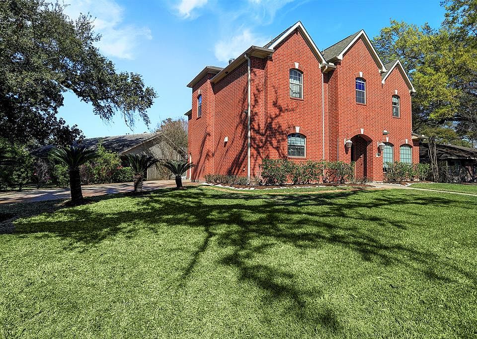 1st image of 4518 Richmond Ave