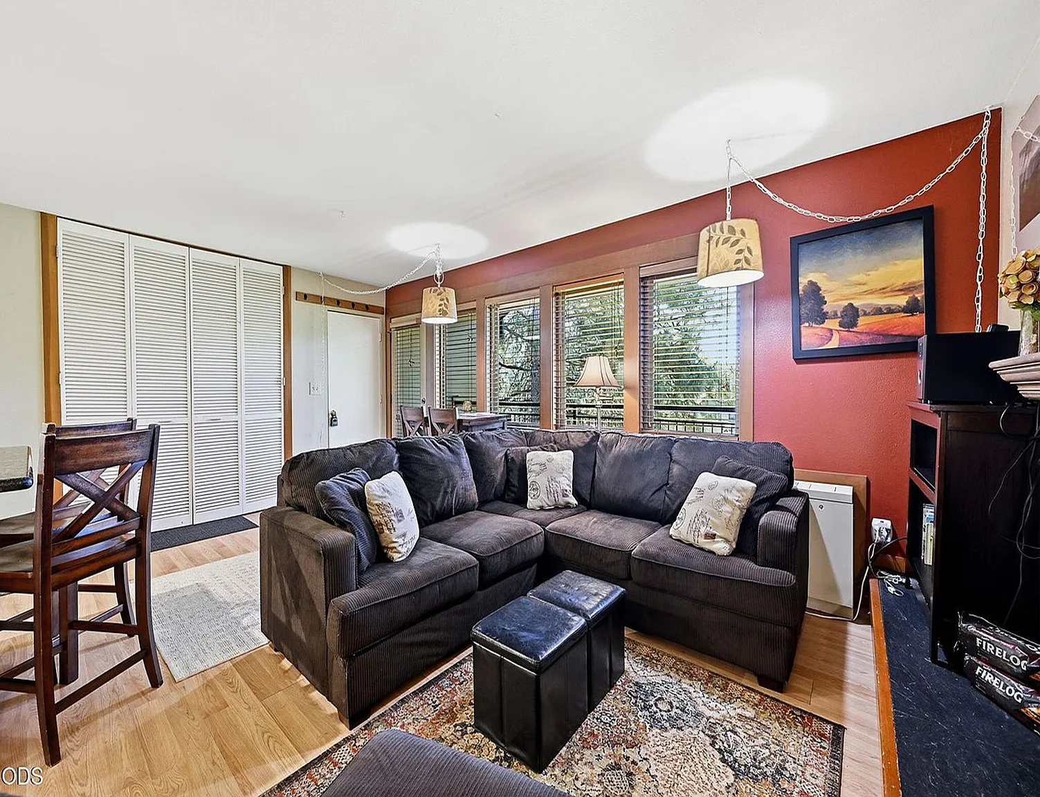 18575 SW Century Dr — Photo 3