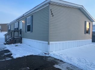 1127 Bedford Pl #211, Wayland, MI 49348