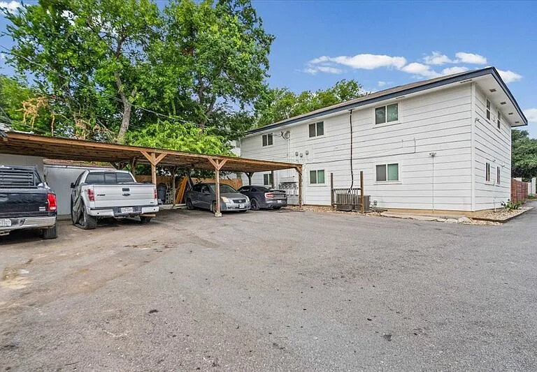 3415 Willowrun Dr #D — Photo 27