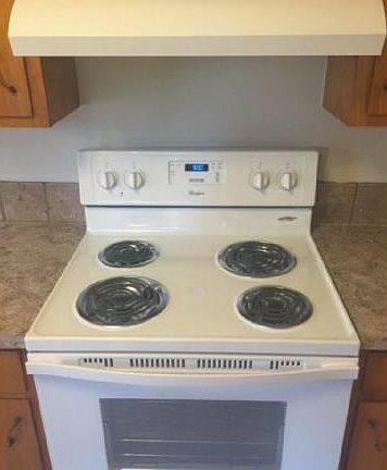 2nd image of 9700 NE 67th St