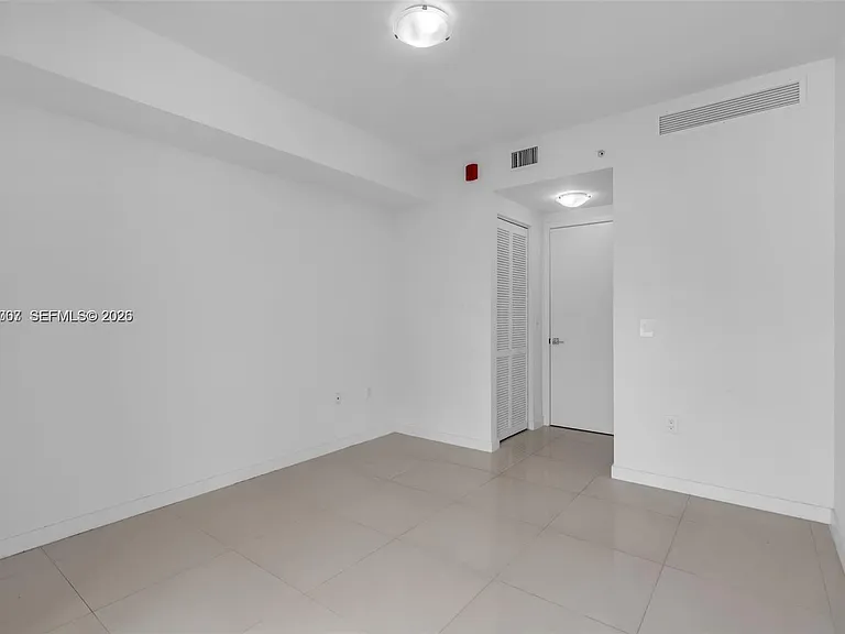 7825 NW 107th Ave — Photo 14