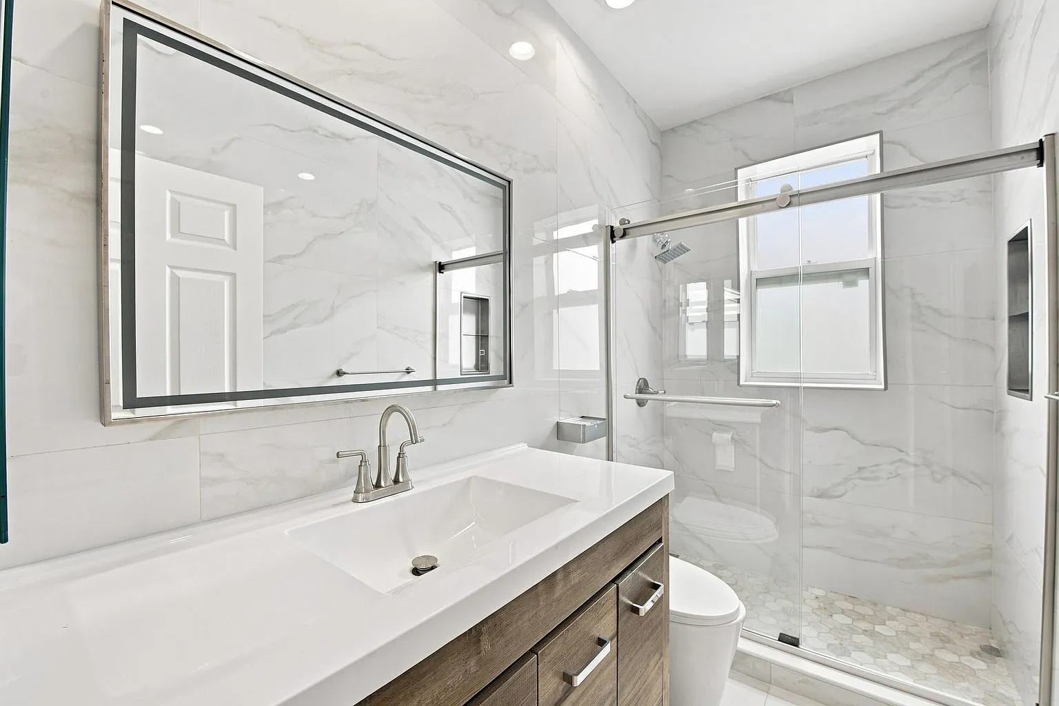 3 bed, 1866 sqft, $5,500 — Photo 4