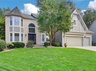 5307 W 132nd St, Overland Park, KS 66209