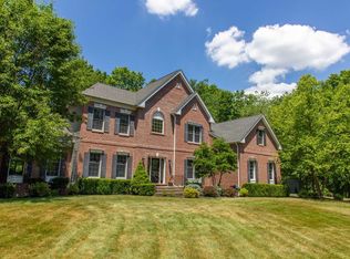 20 Leila Ct, Wappingers Falls, NY 12590
