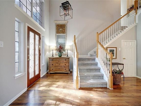 3rd image of 8621 Sea Ash Cir