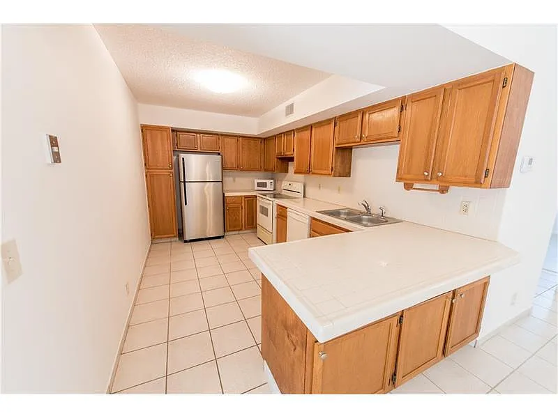 Building Photo - 3150 Leewood Ter #L224